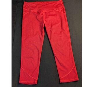 Fabletics ~ Capri Leggings ~ Women's Size Medium ~ Red Heathered Activewear
